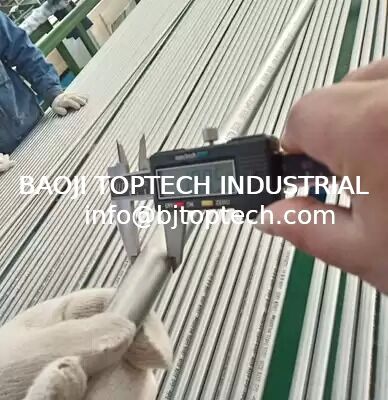 tubo de titanio sin costura proveedor